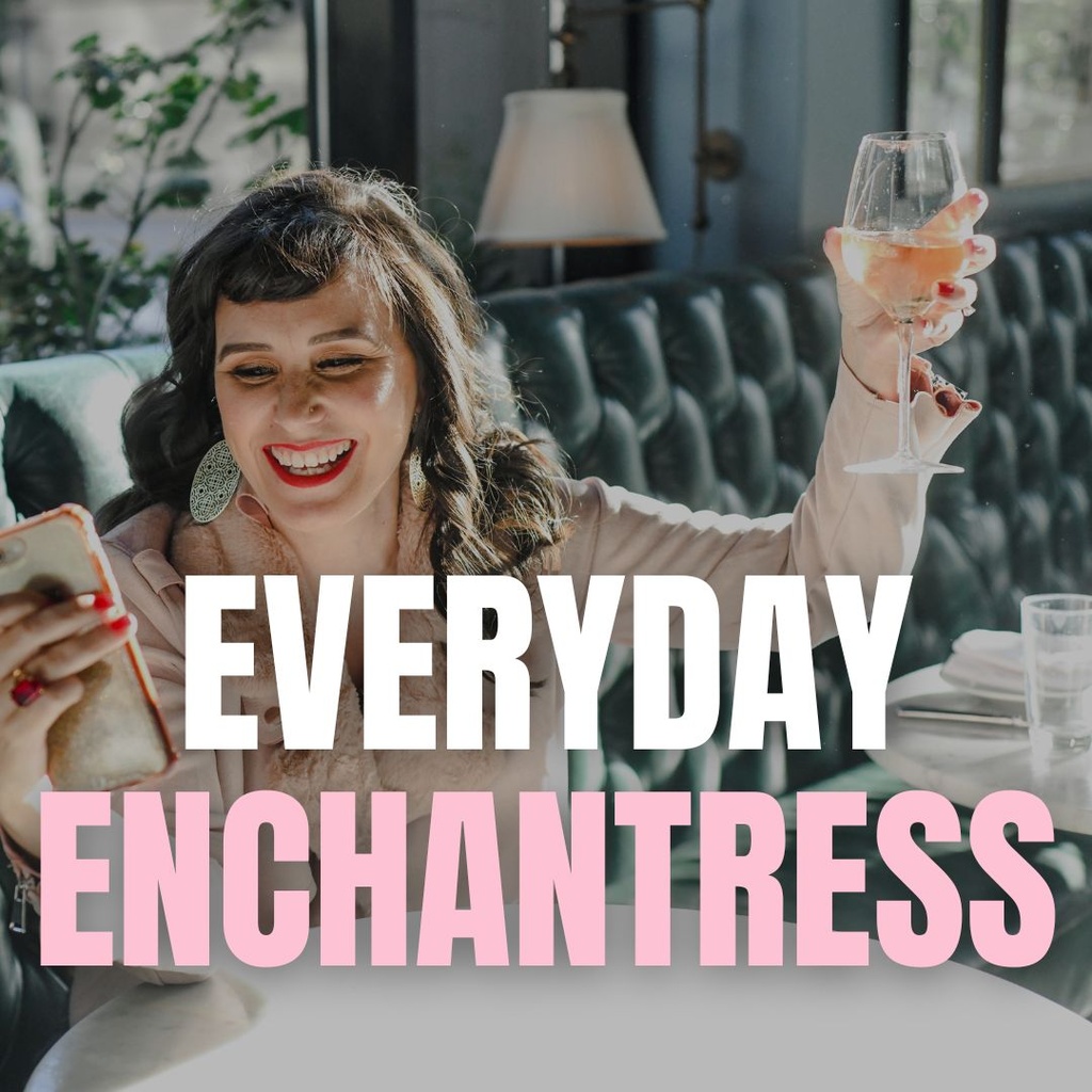 THE EVERYDAY ENCHANTRESS | WEEKLY MEETINGS